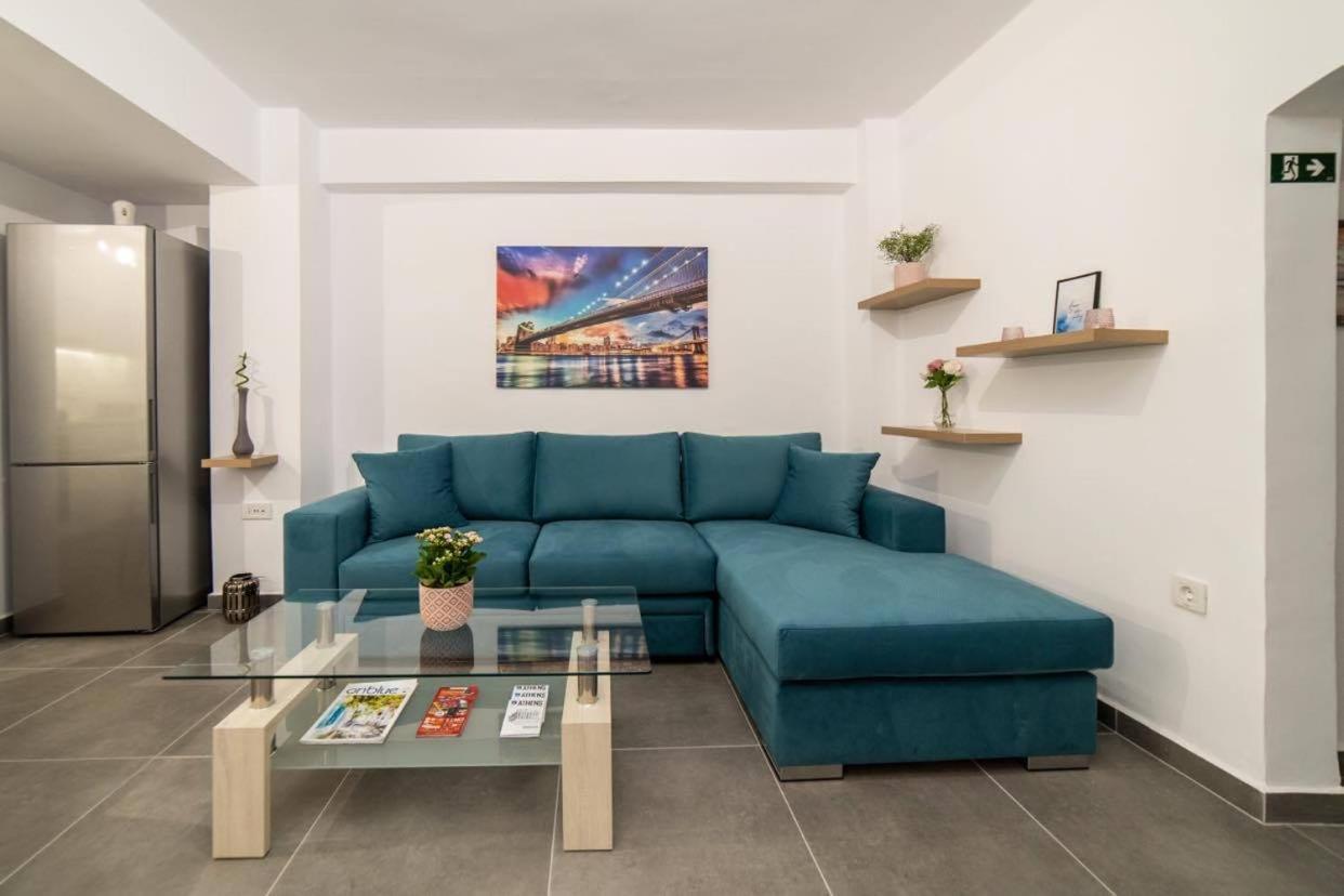 Apartament Brand New Aprt With Backyard In Lycabettus Hill ! Ateny Zewnętrze zdjęcie